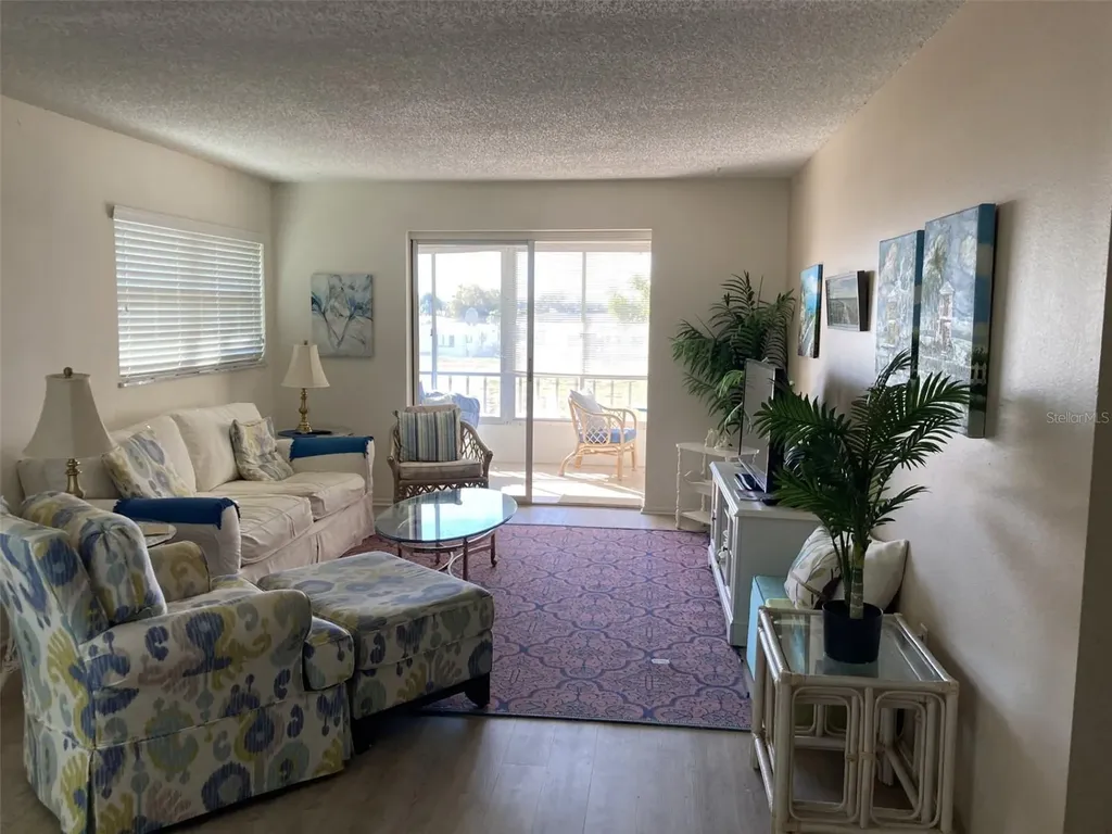 304 47th Avenue Drive W Bradenton FL 34207