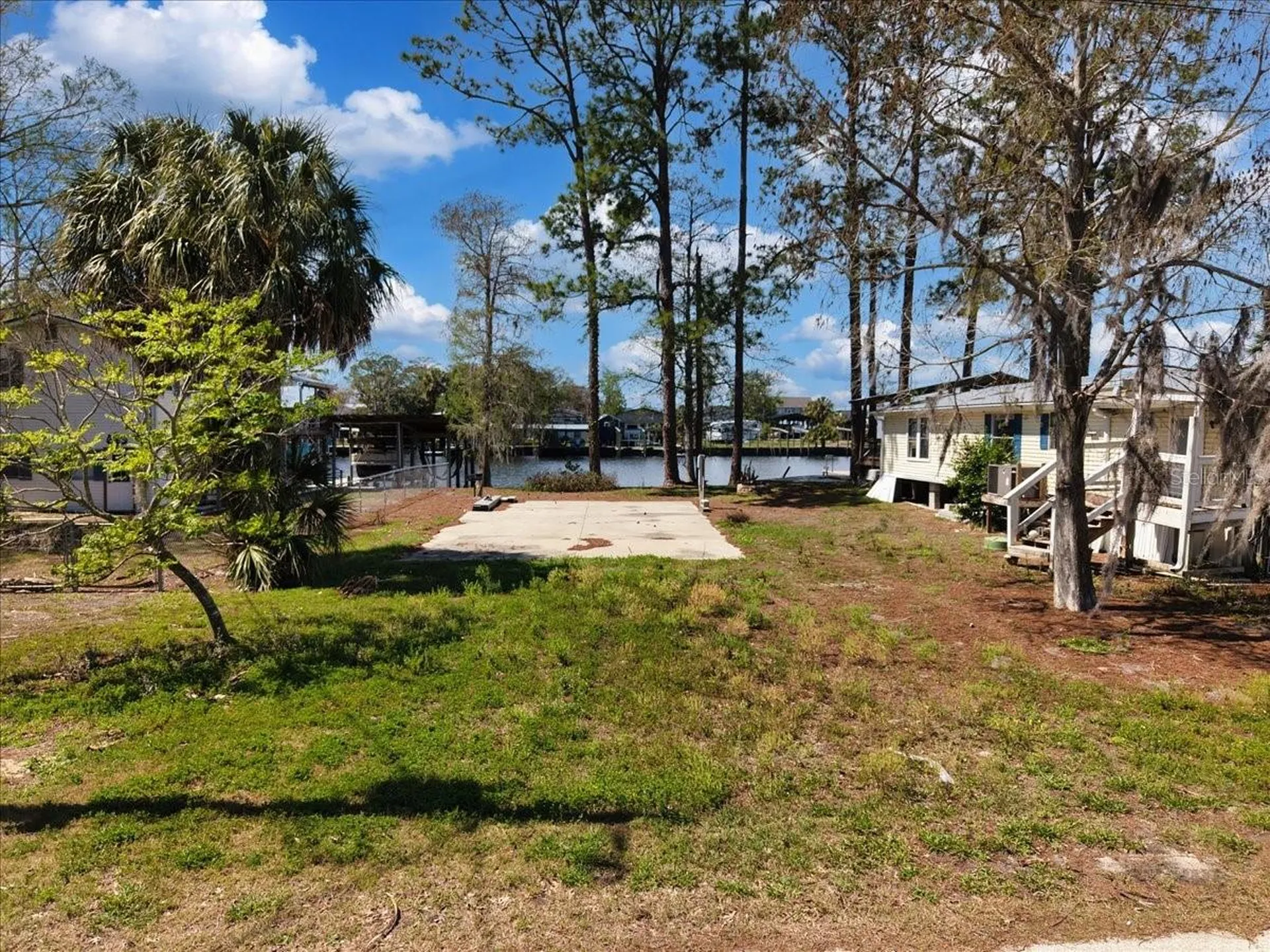 000 SE SE 241 Street Old Town FL 32680
