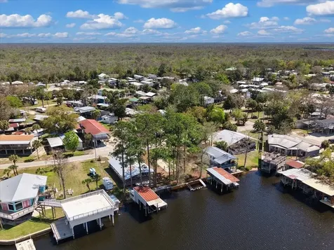 000 SE SE 241 Street Old Town FL 32680