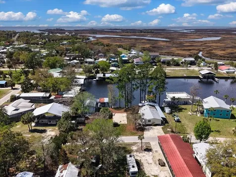 000 SE SE 241 Street Old Town FL 32680