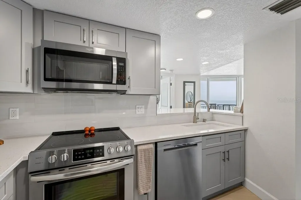 2625 S Atlantic Avenue Daytona Beach FL 32118