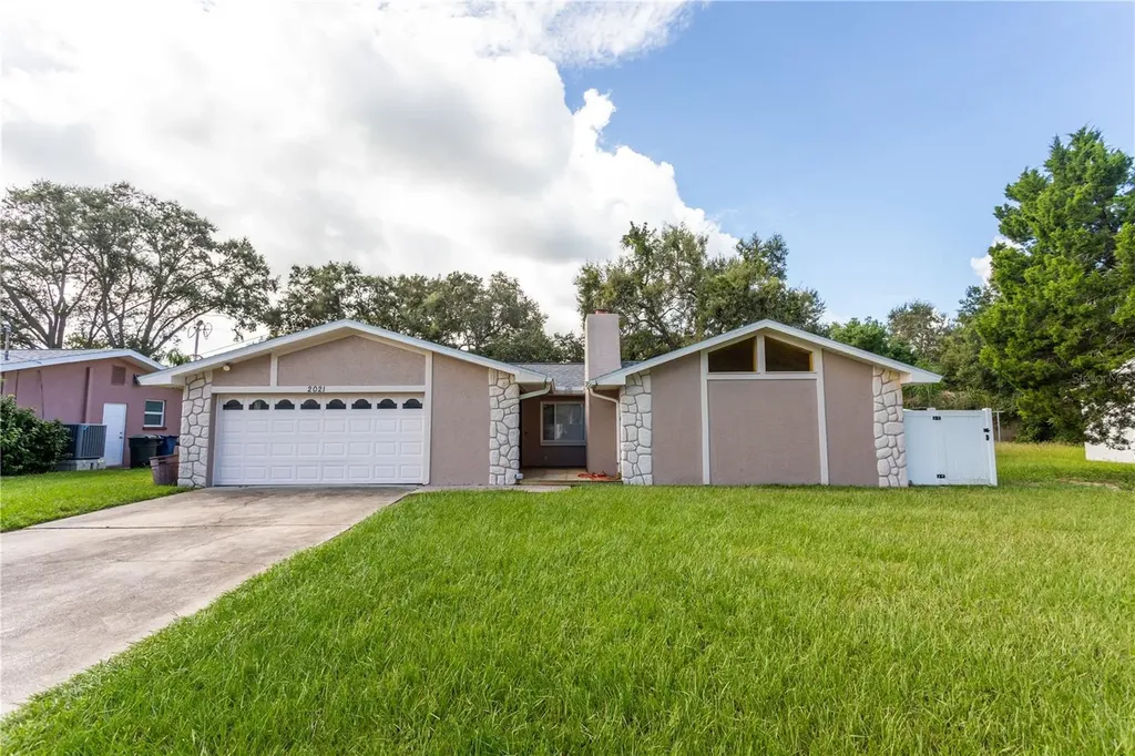 2021 Valley Drive Dunedin FL 34698