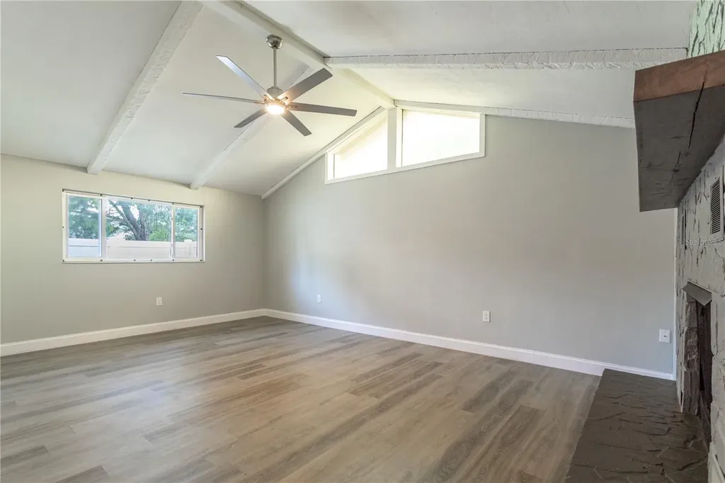 2021 Valley Drive Dunedin FL 34698