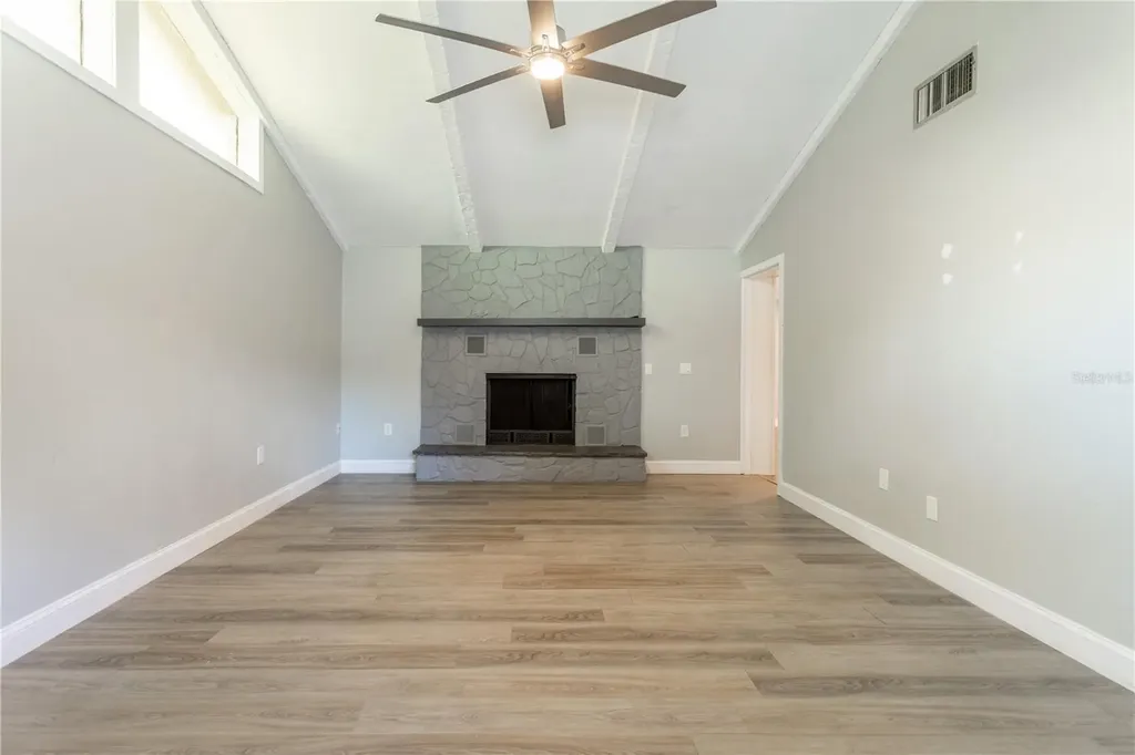 2021 Valley Drive Dunedin FL 34698