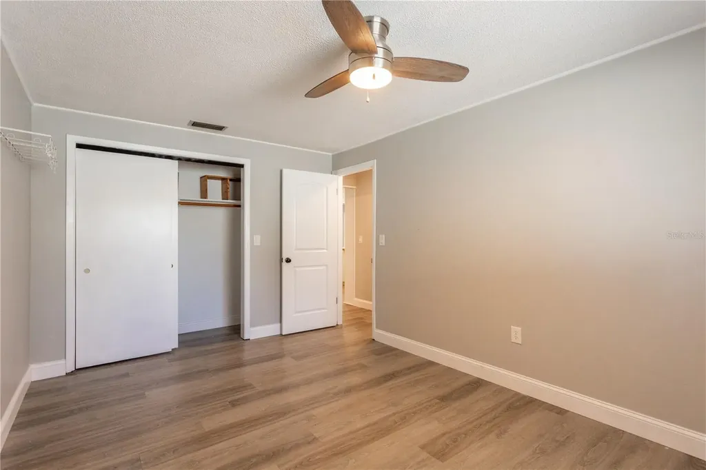 2021 Valley Drive Dunedin FL 34698