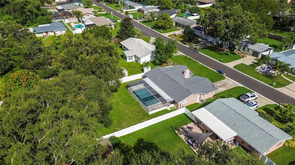 2021 Valley Drive Dunedin FL 34698