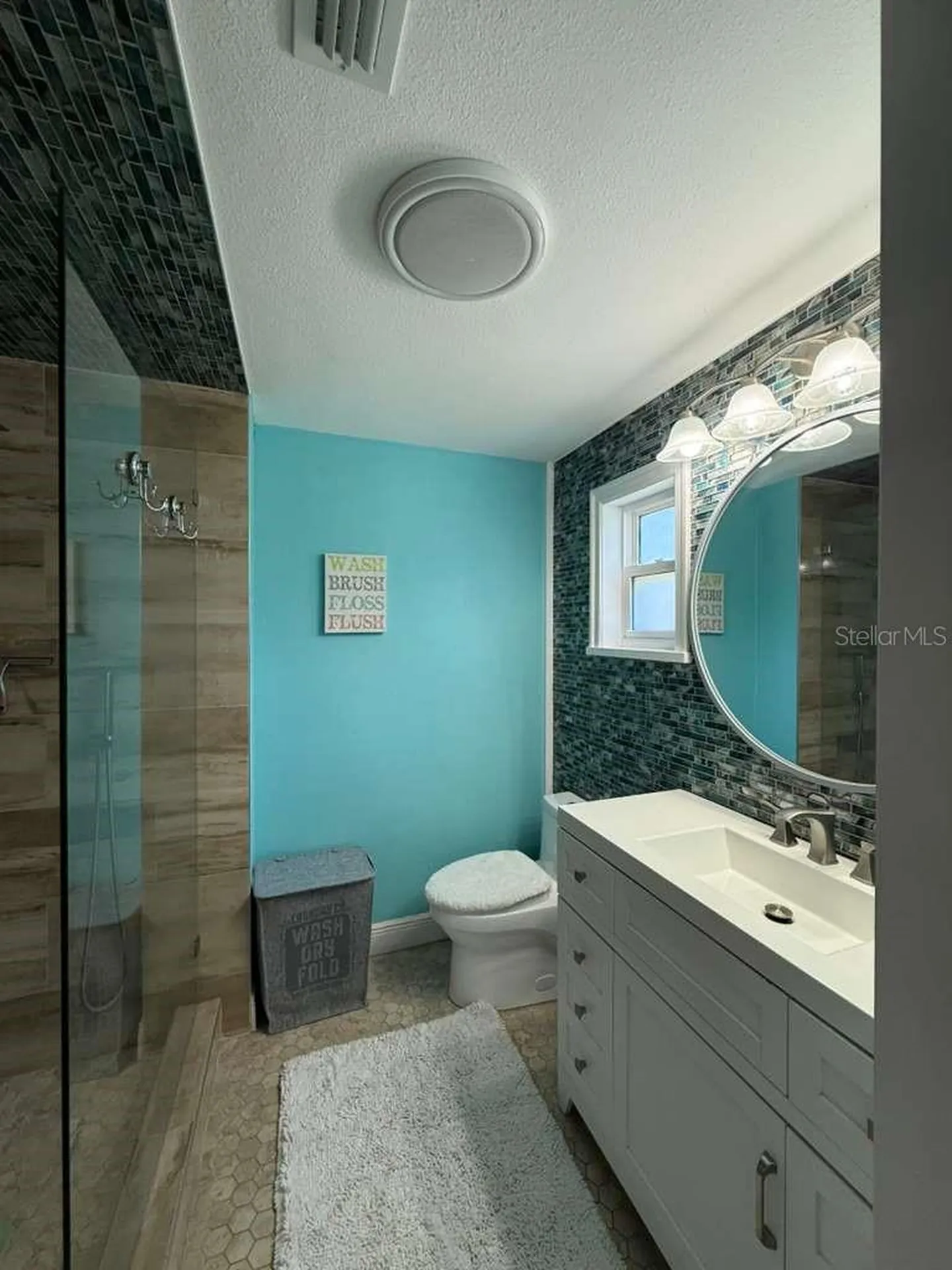 2021 Valley Drive Dunedin FL 34698
