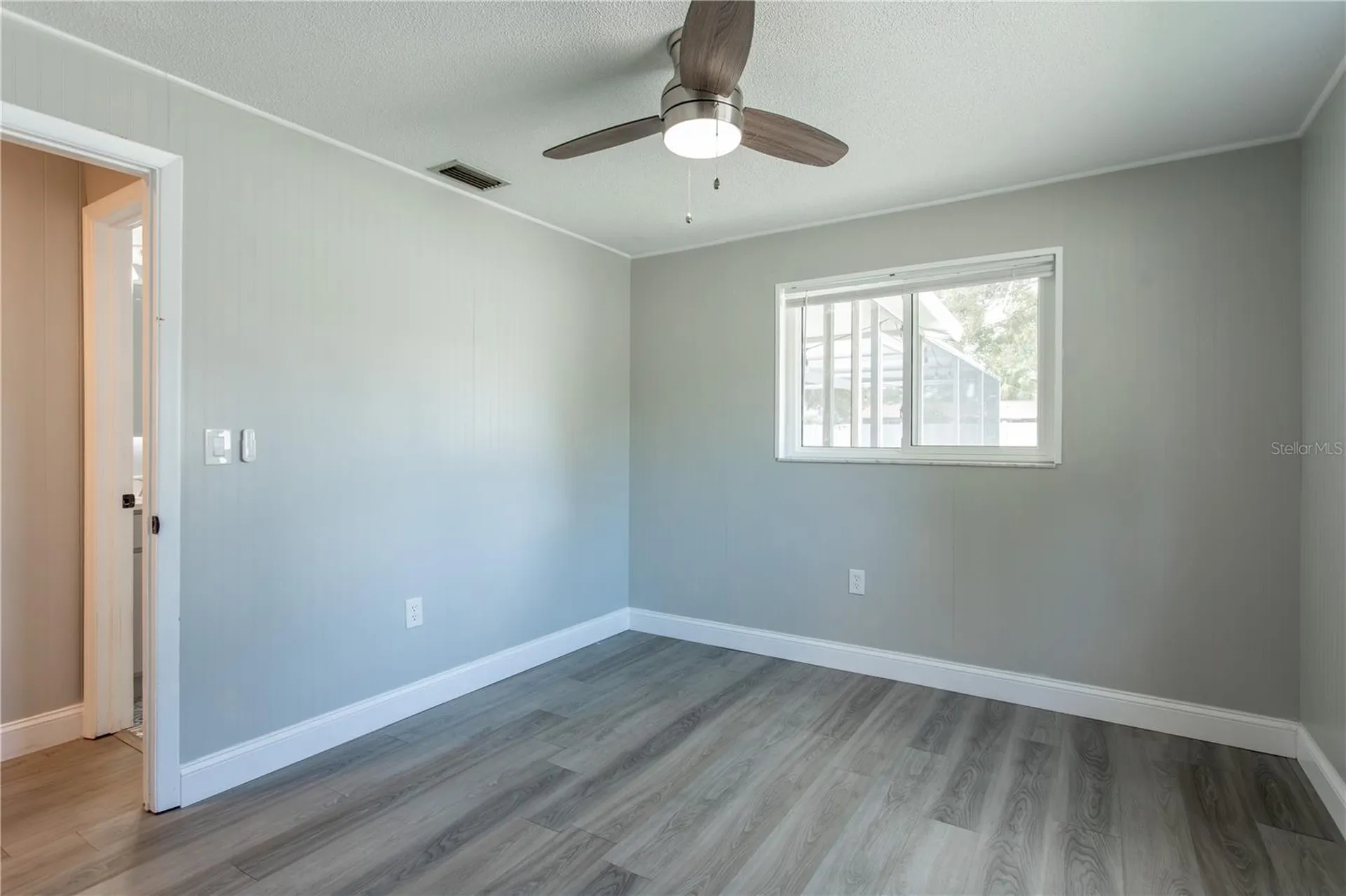 2021 Valley Drive Dunedin FL 34698