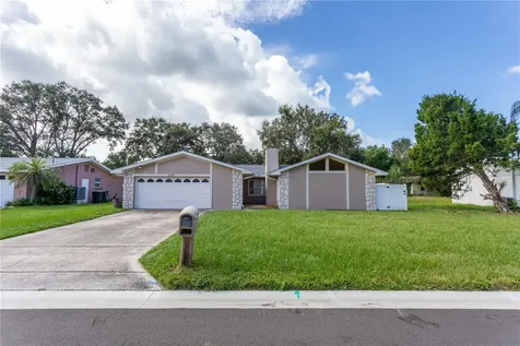 2021 Valley Drive Dunedin FL 34698