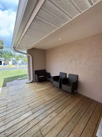 2021 Valley Drive Dunedin FL 34698