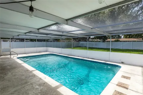 2021 Valley Drive Dunedin FL 34698
