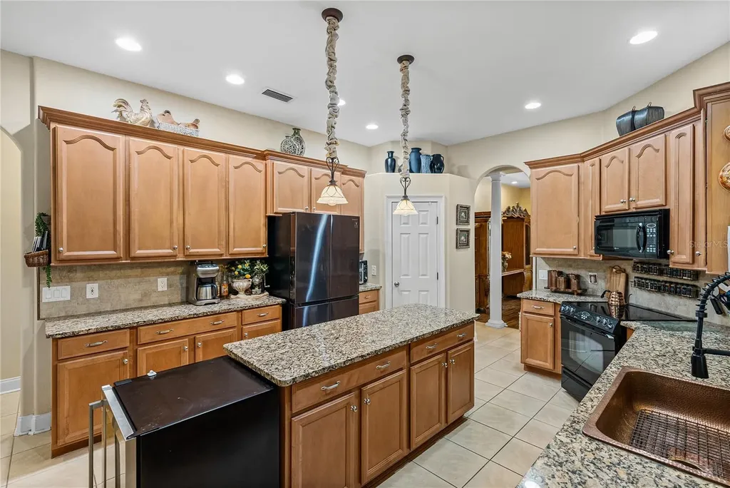15131 Bellamy Brothers Boulevard Dade City FL 33525