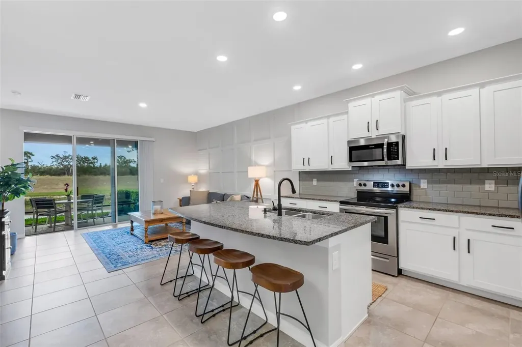 2471 Midnight Pearl Drive Sarasota FL 34240