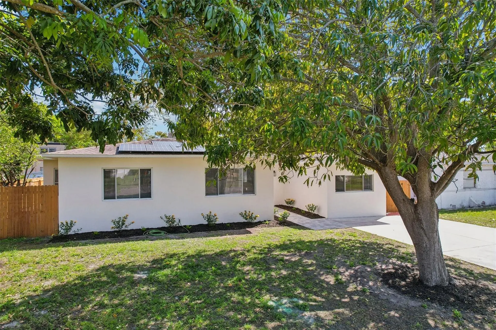 5010 8th Avenue N St Petersburg FL 33710