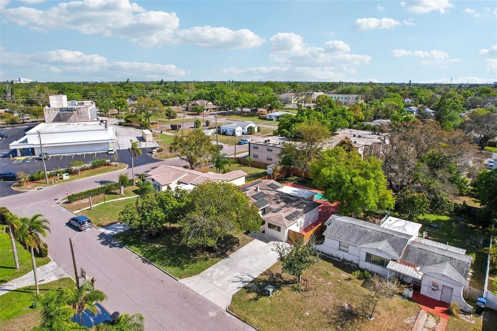 5010 8th Avenue N St Petersburg FL 33710