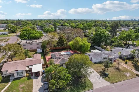 5010 8th Avenue N St Petersburg FL 33710