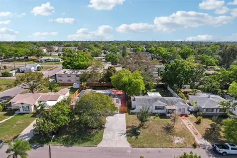 5010 8th Avenue N St Petersburg FL 33710