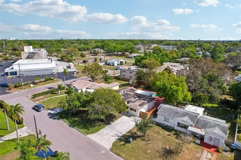 5010 8th Avenue N St Petersburg FL 33710