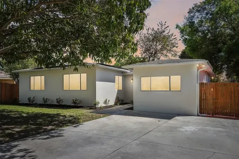 5010 8th Avenue N St Petersburg FL 33710