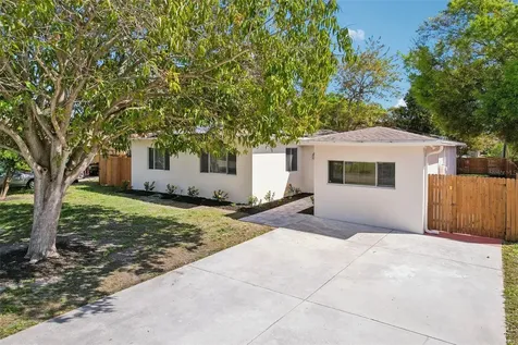 5010 8th Avenue N St Petersburg FL 33710