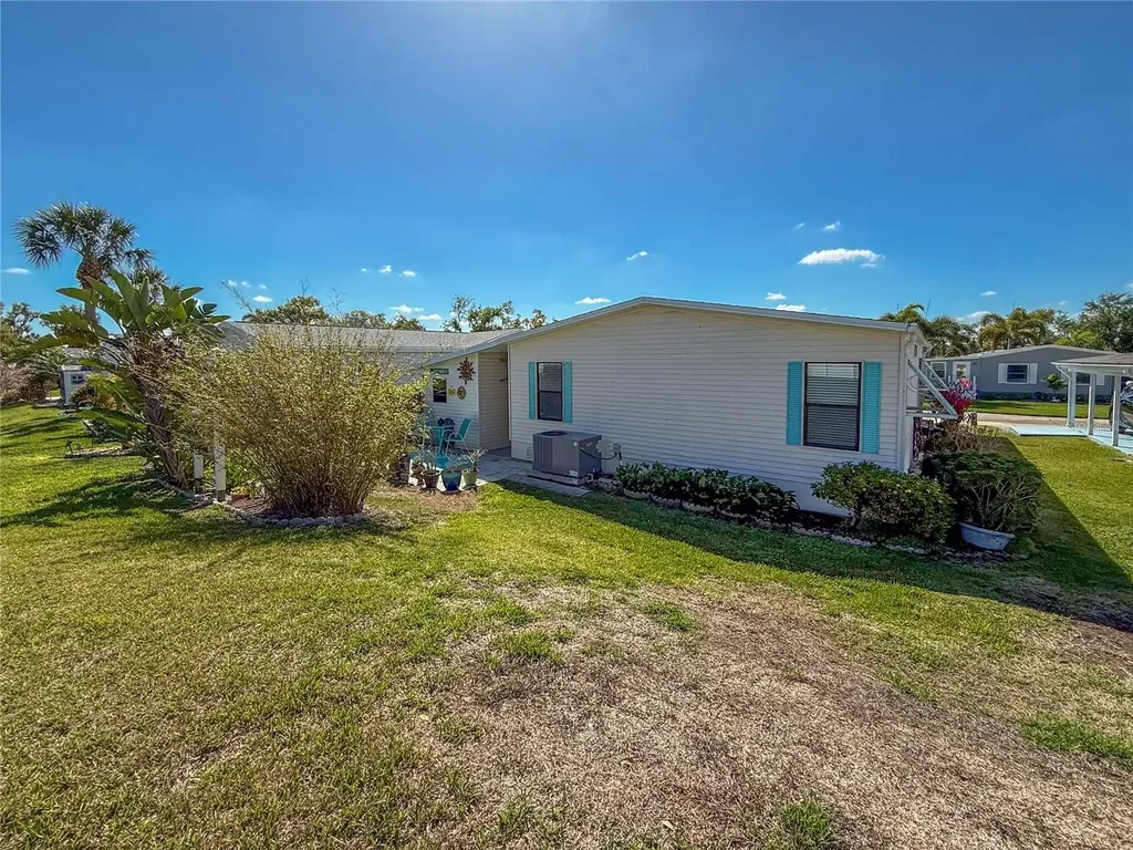 148 Nightingale Circle Ellenton FL 34222