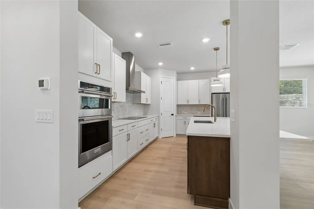 2916 W Ellis Drive Tampa FL 33611