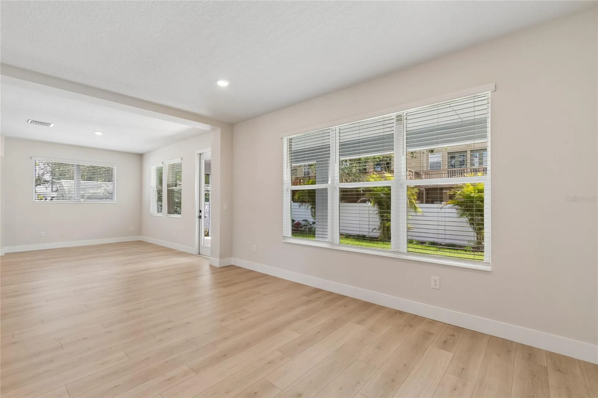 2916 W Ellis Drive Tampa FL 33611
