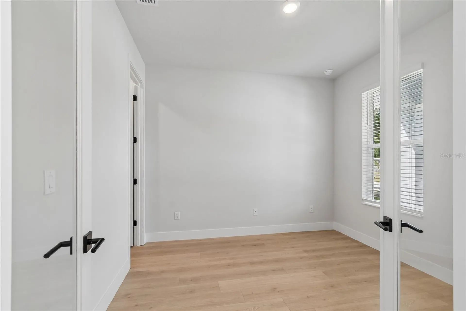 2916 W Ellis Drive Tampa FL 33611