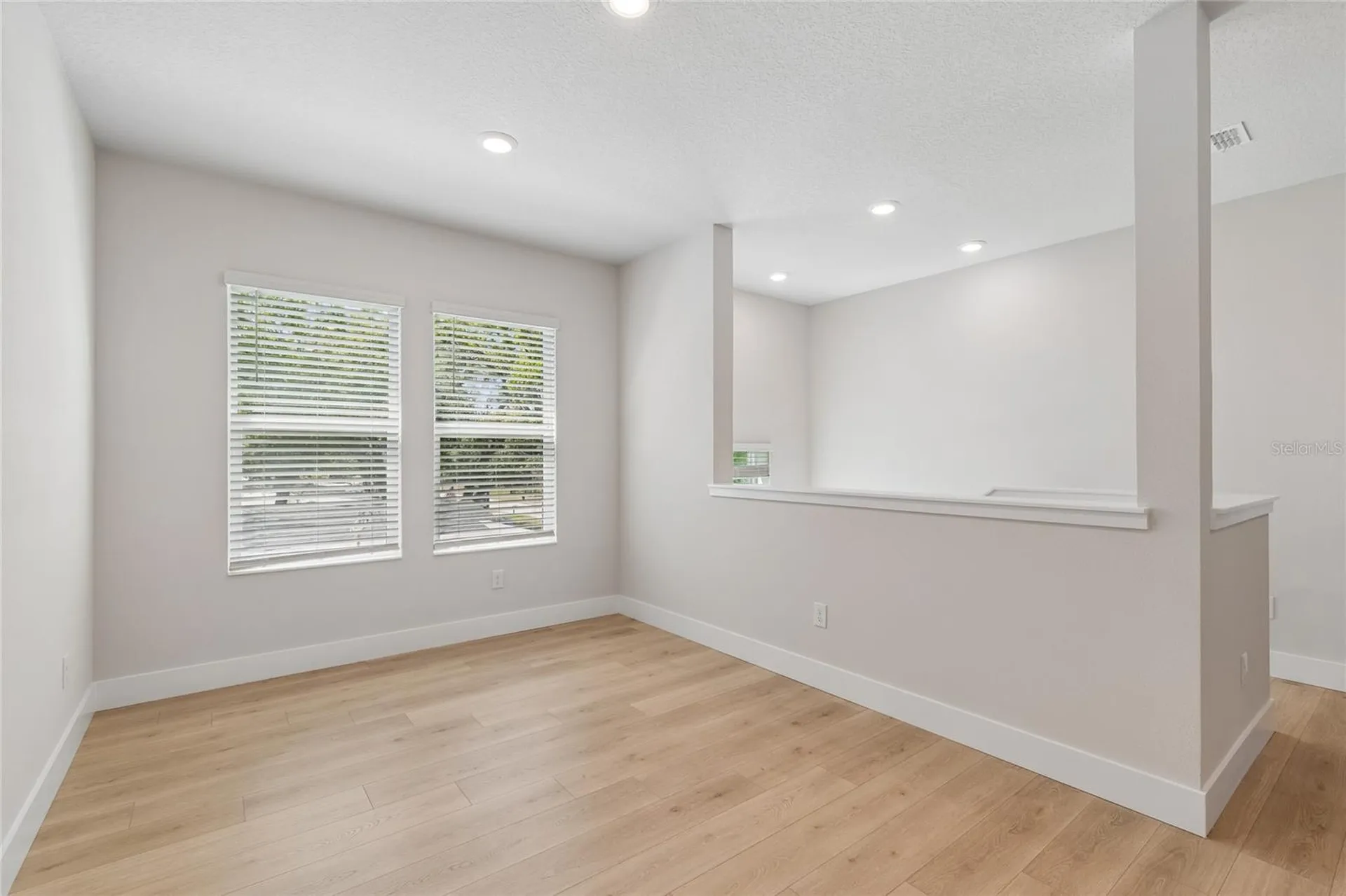 2916 W Ellis Drive Tampa FL 33611