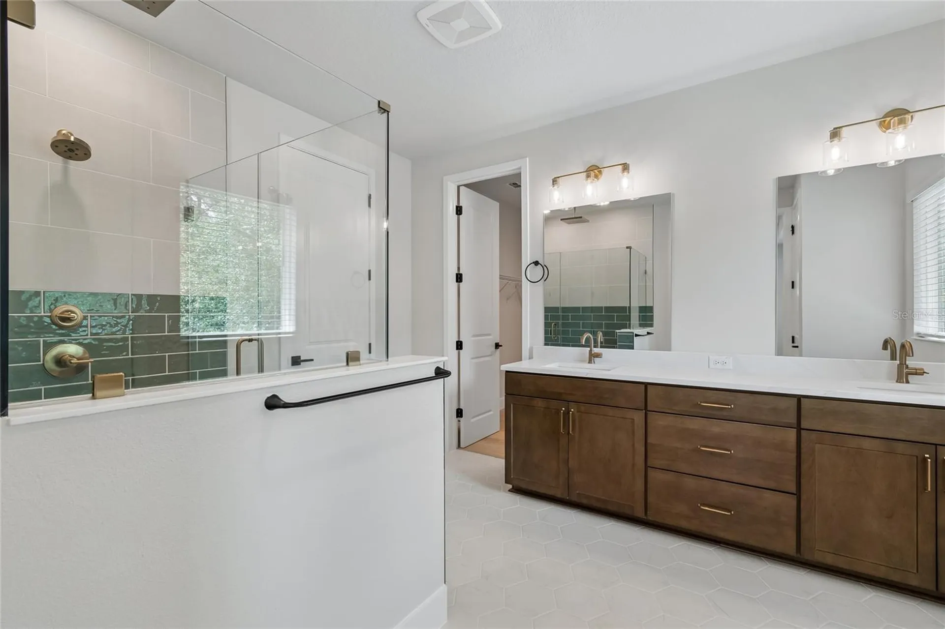 2916 W Ellis Drive Tampa FL 33611