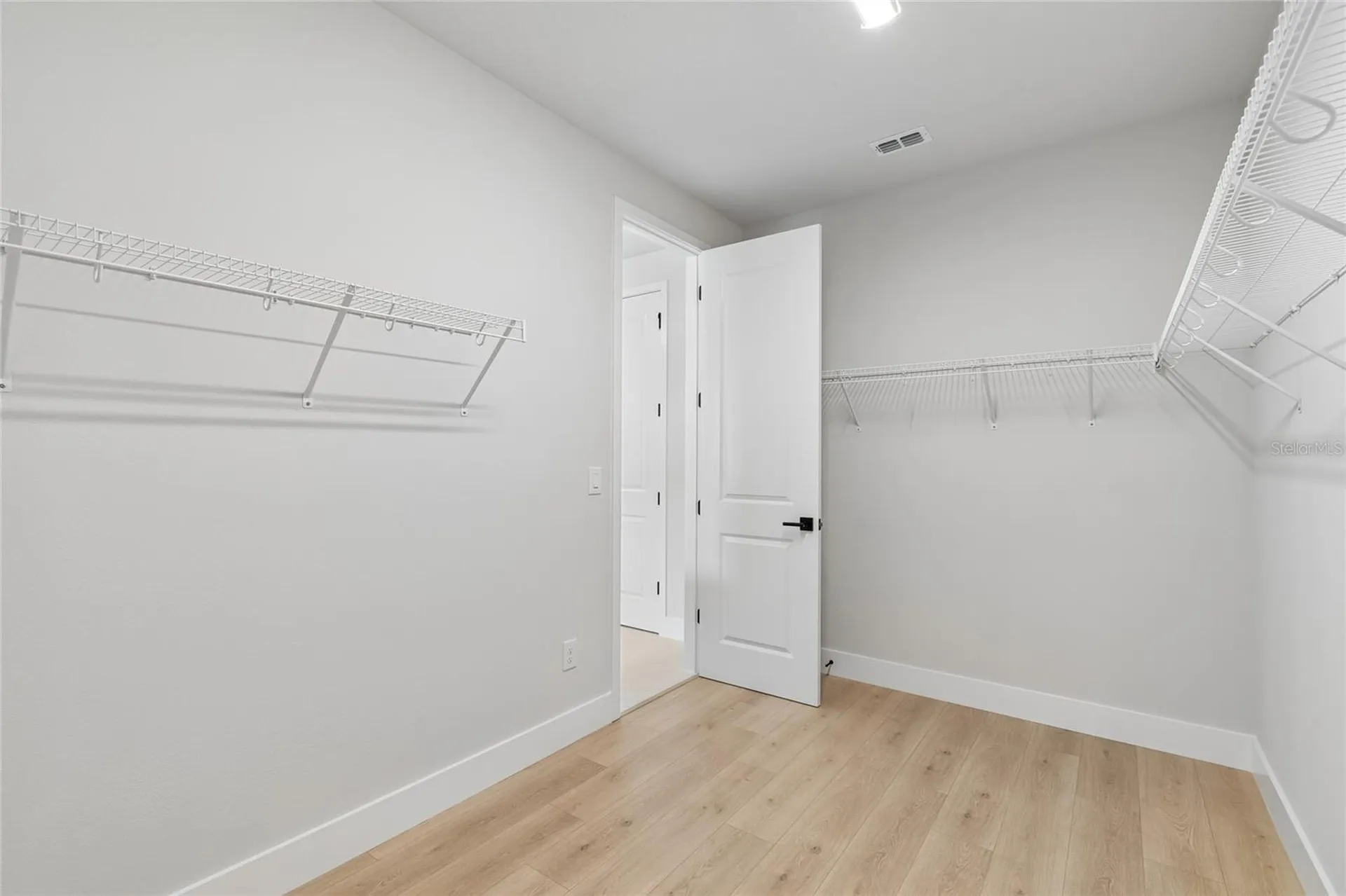 2916 W Ellis Drive Tampa FL 33611