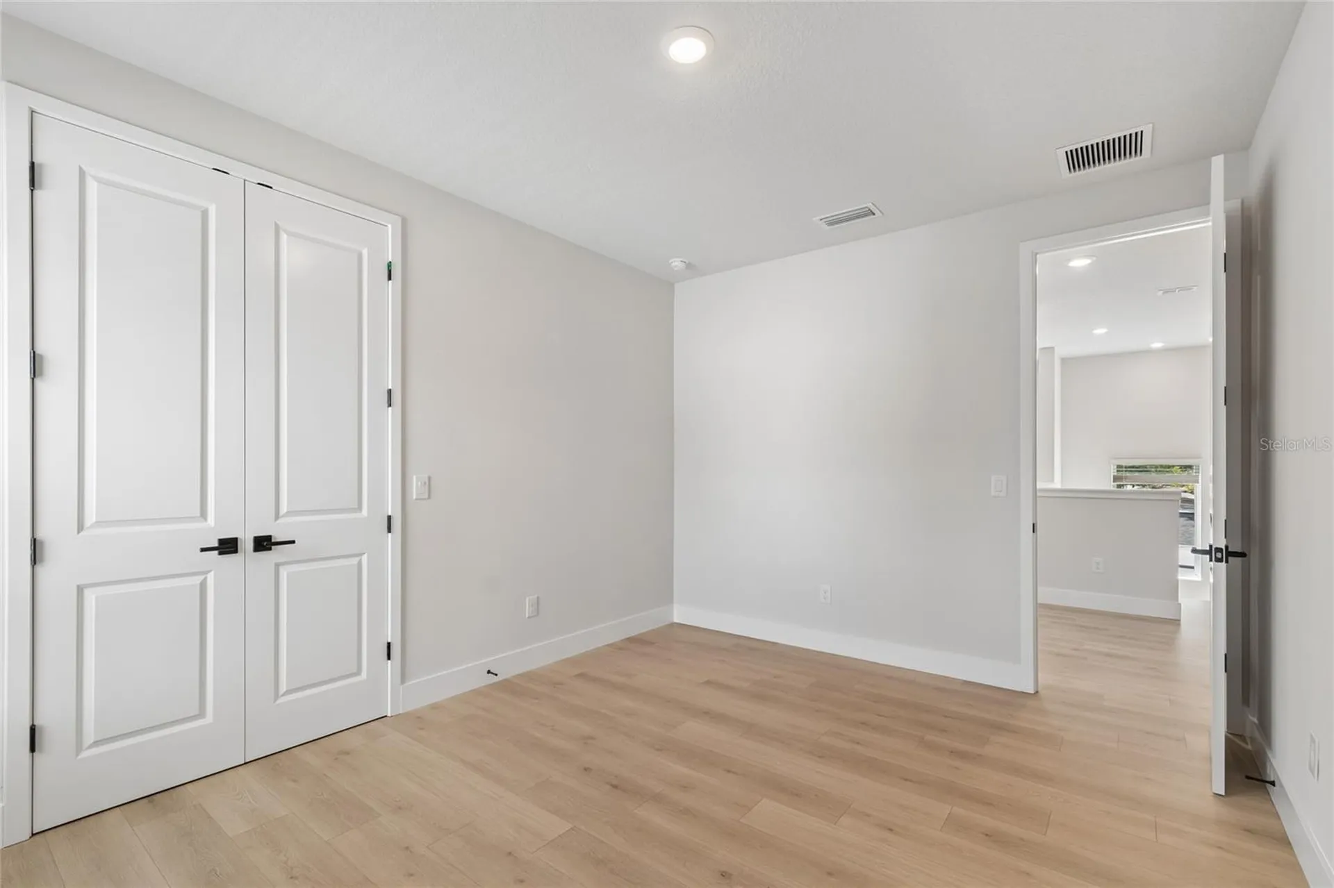 2916 W Ellis Drive Tampa FL 33611