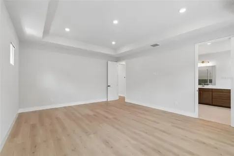 2916 W Ellis Drive Tampa FL 33611