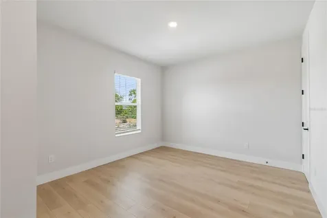 2916 W Ellis Drive Tampa FL 33611