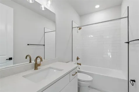 2916 W Ellis Drive Tampa FL 33611
