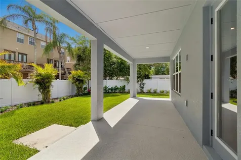 2916 W Ellis Drive Tampa FL 33611