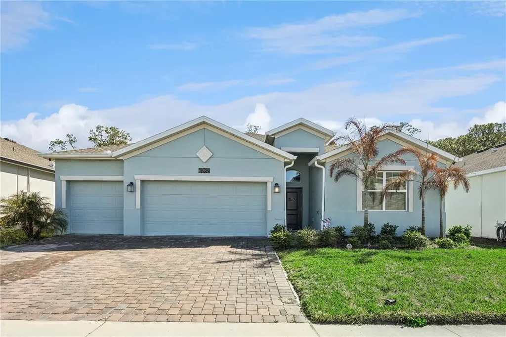 6282 Lakepine Street St Cloud FL 34771