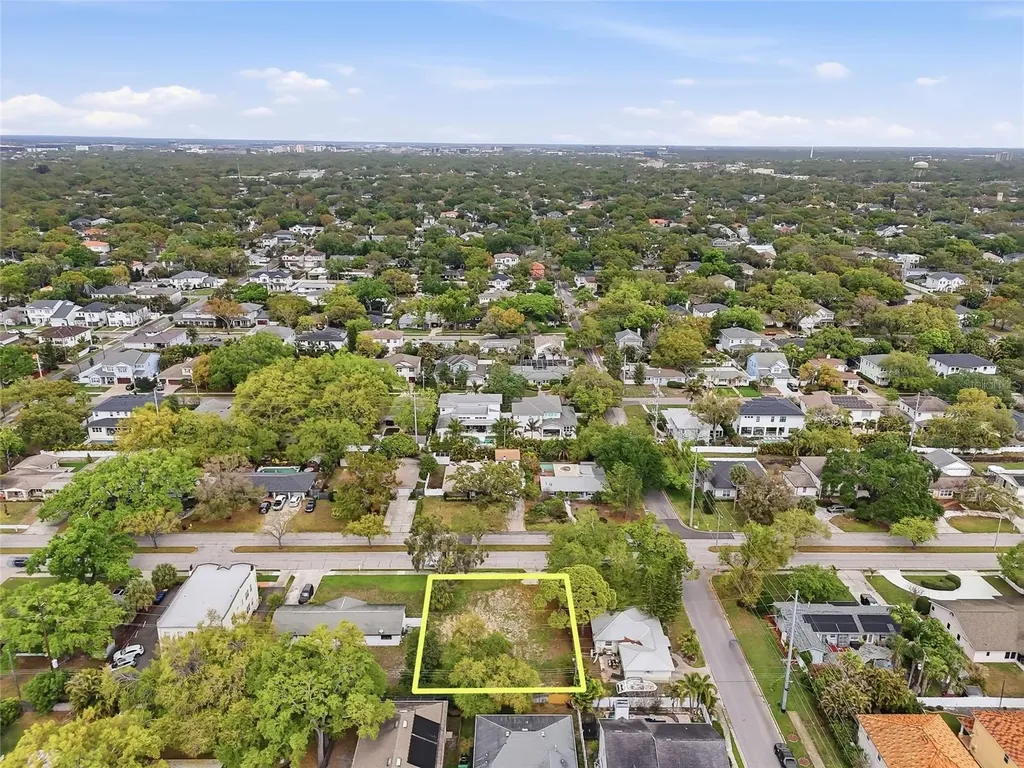 4104 W El Prado Boulevard Tampa FL 33629