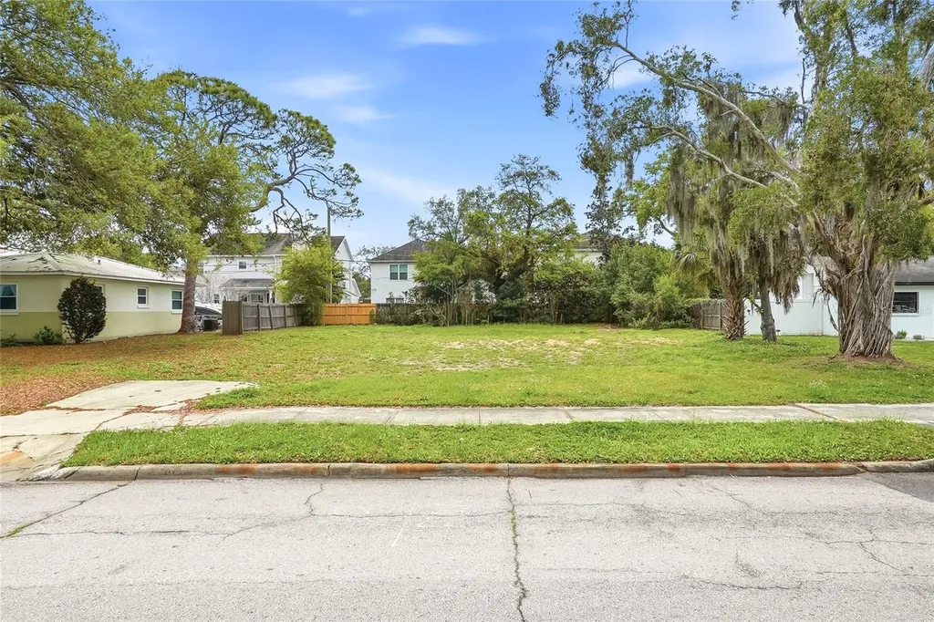 4104 W El Prado Boulevard Tampa FL 33629