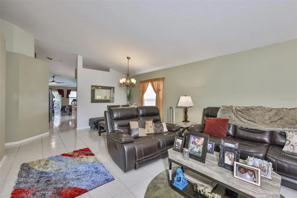 942 Ridge Haven Drive Brandon FL 33511