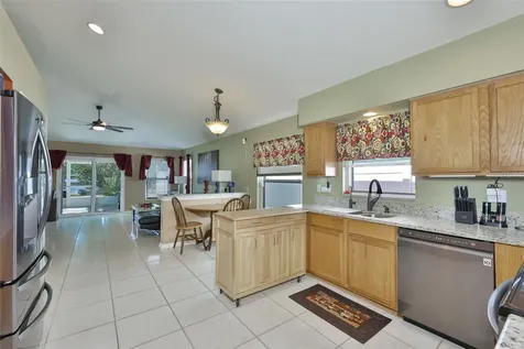 942 Ridge Haven Drive Brandon FL 33511