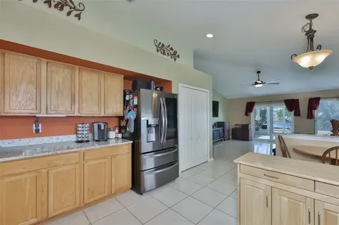 942 Ridge Haven Drive Brandon FL 33511
