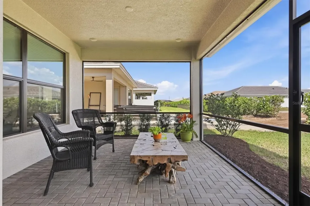 4939 Carova Way Bradenton FL 34211