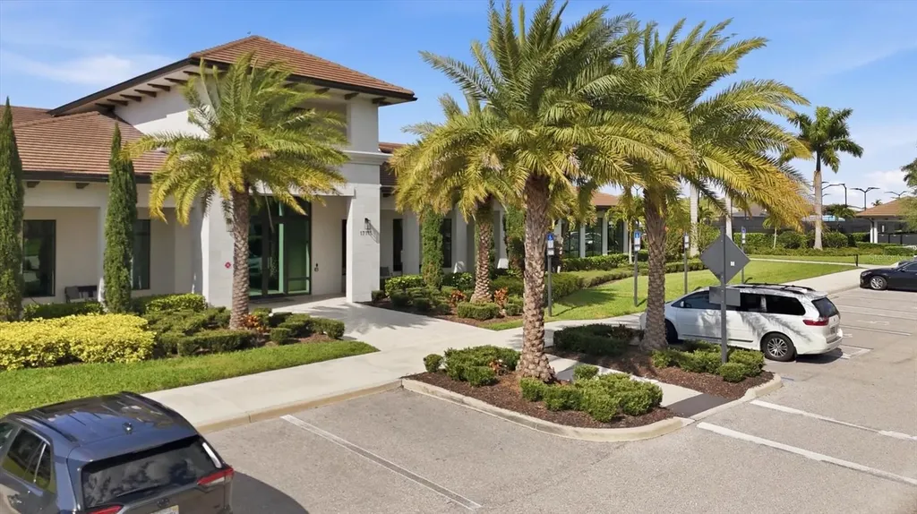 4939 Carova Way Bradenton FL 34211
