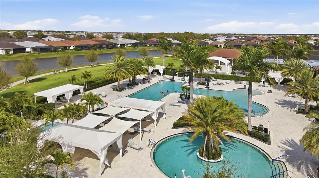 4939 Carova Way Bradenton FL 34211