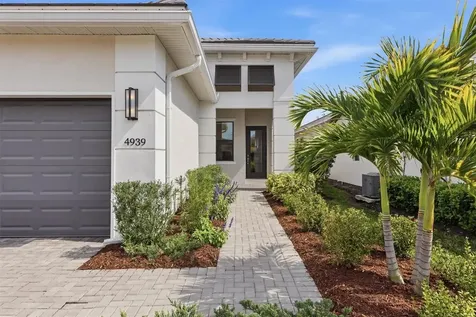 4939 Carova Way Bradenton FL 34211