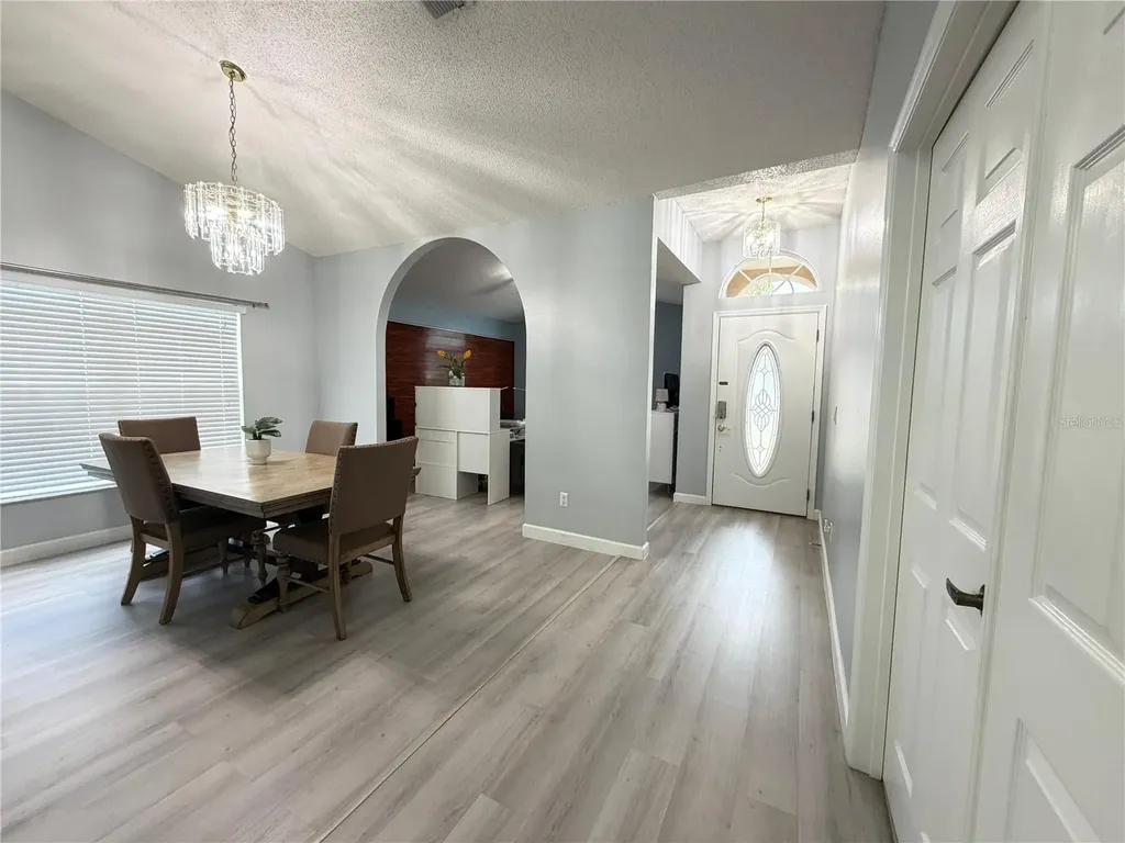 1029 Surge Court Orlando FL 32828