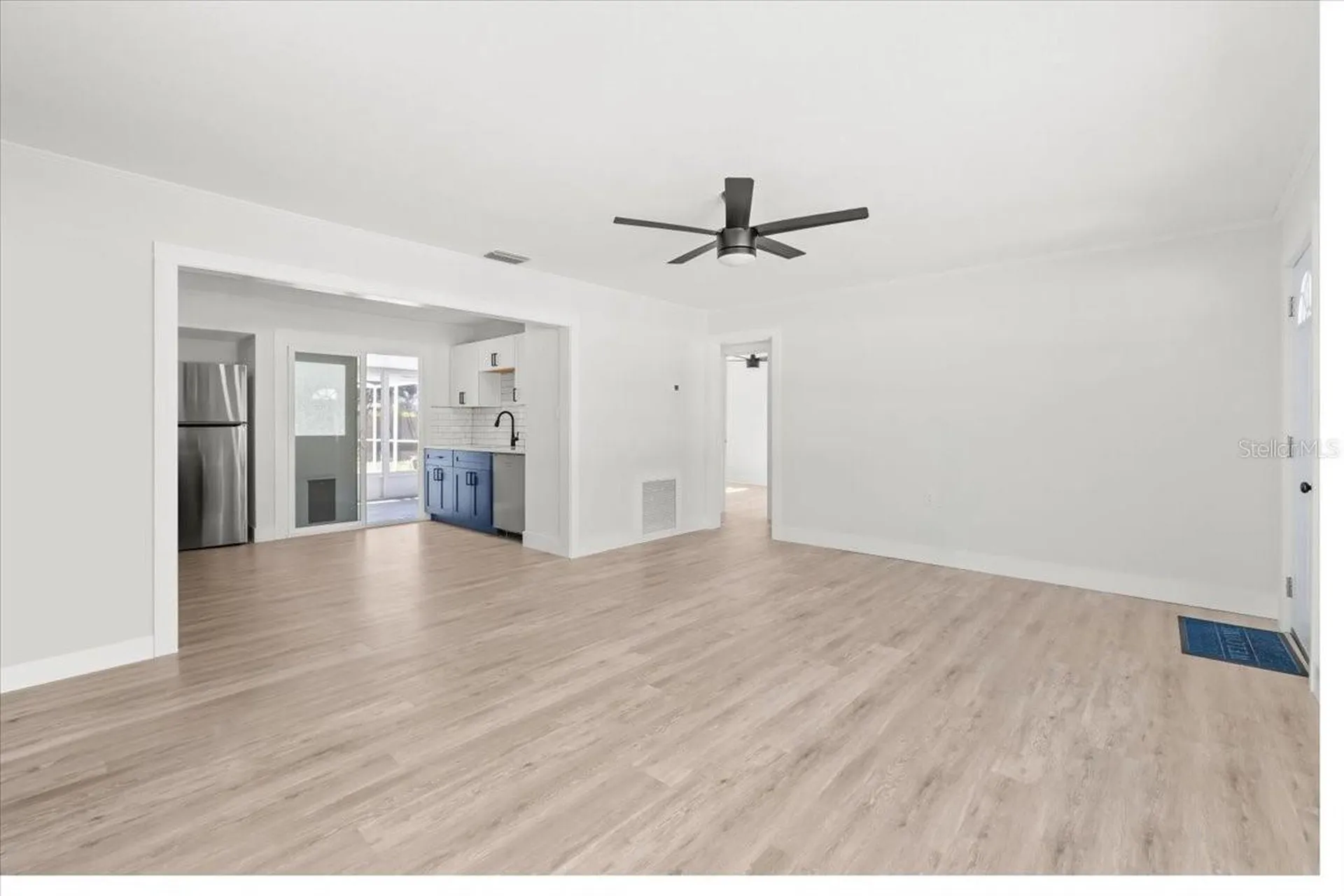 124 85th Avenue N St Petersburg FL 33702