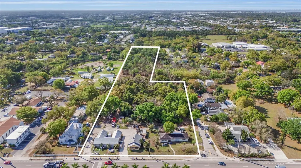 2008 53rd Avenue E Bradenton FL 34203