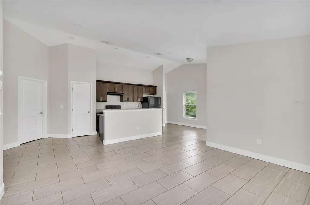 2911 Harper Street Deltona FL 32738